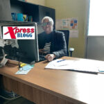 VB-AT-DESK WITH logo